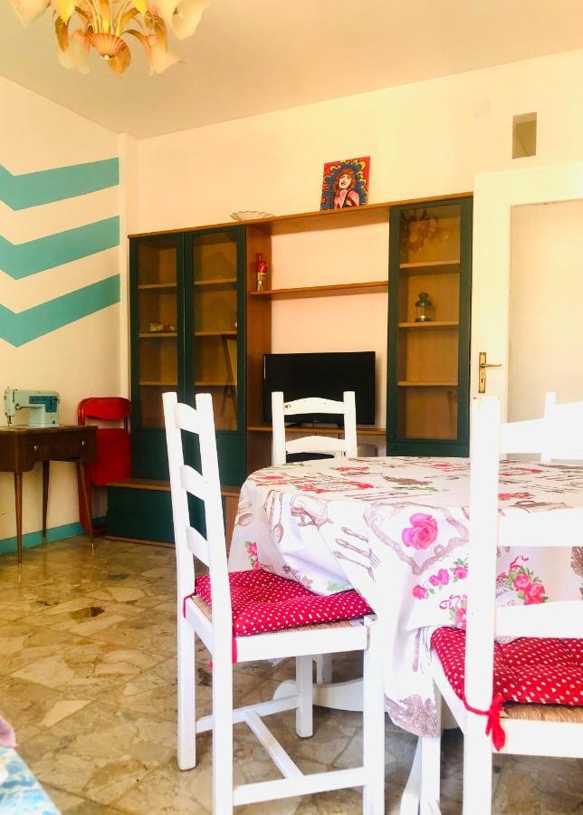 Peaceful Apartment 1 Minute Walk To The Beach Ventimiglia Zewnętrze zdjęcie